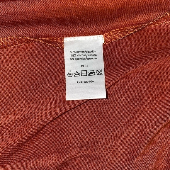 Venus Women‎ Sleeveless Top L Embroidered Open Back Asymmetric Hem - Picture 5 of 7